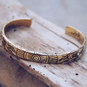 Bahgsu Jewels Light Waves Cuff